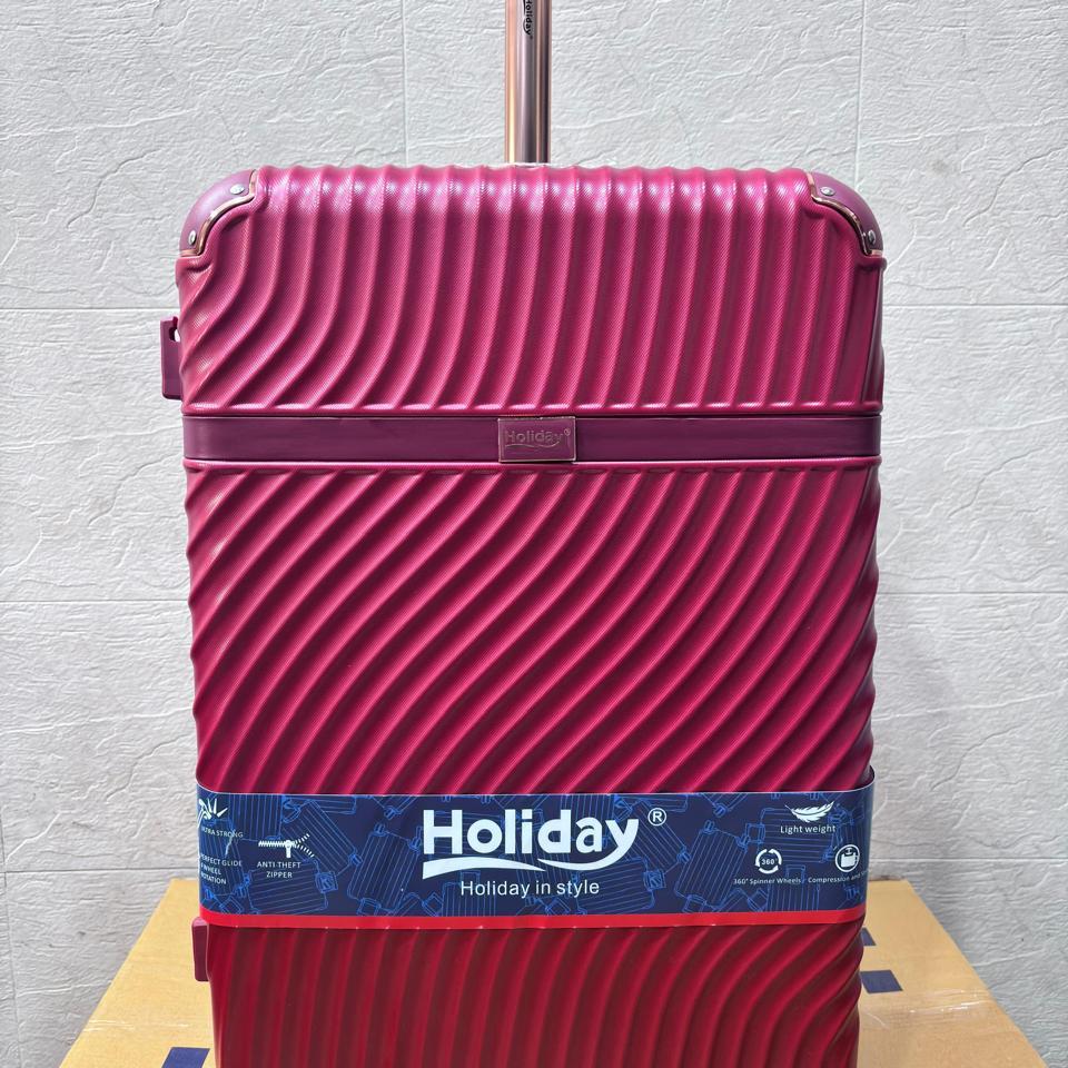 Hard Shell Travel Suitcase